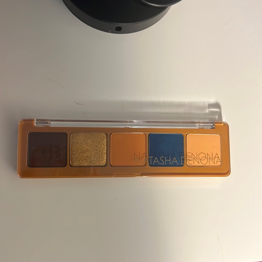 Natasha denona Fez eye shadow pallet